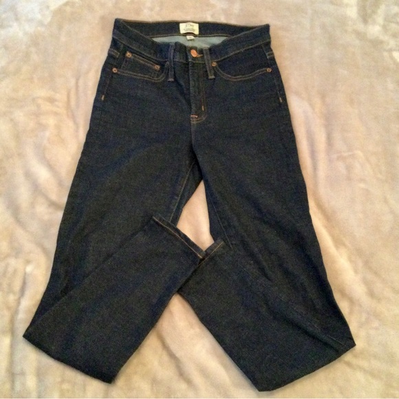 JCREW 9” HIGH RISE TOOTHPICK JEANS.
